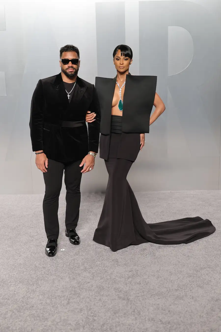 Hottest Vanity Fair Oscar Party Couples: Leslie Mann and Judd Apatow, More