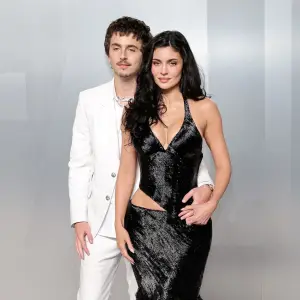 Hottest Vanity Fair Oscar Party Couples: Leslie Mann and Judd Apatow, More