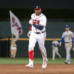 GettyImages-2268375420 Dominic Smith