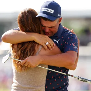 GettyImages-2268973916-Gary-Woodland-Credits-Wife-After-Winning-His-First-PGA-Tour-Event-Since-Brain-Surgery