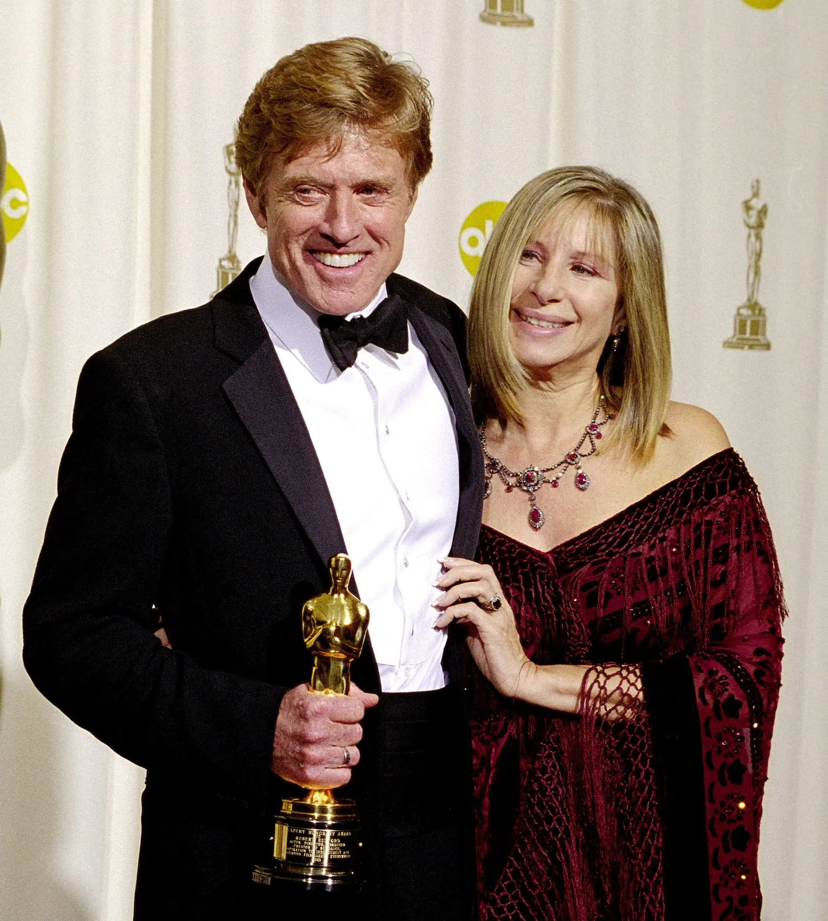 GettyImages-51093743 barbara streisand makes surprise appearance at oscars to honor costar robert redford