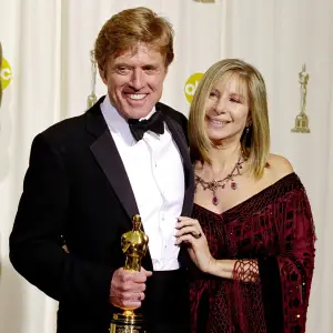 GettyImages-51093743 barbara streisand makes surprise appearance at oscars to honor costar robert redford