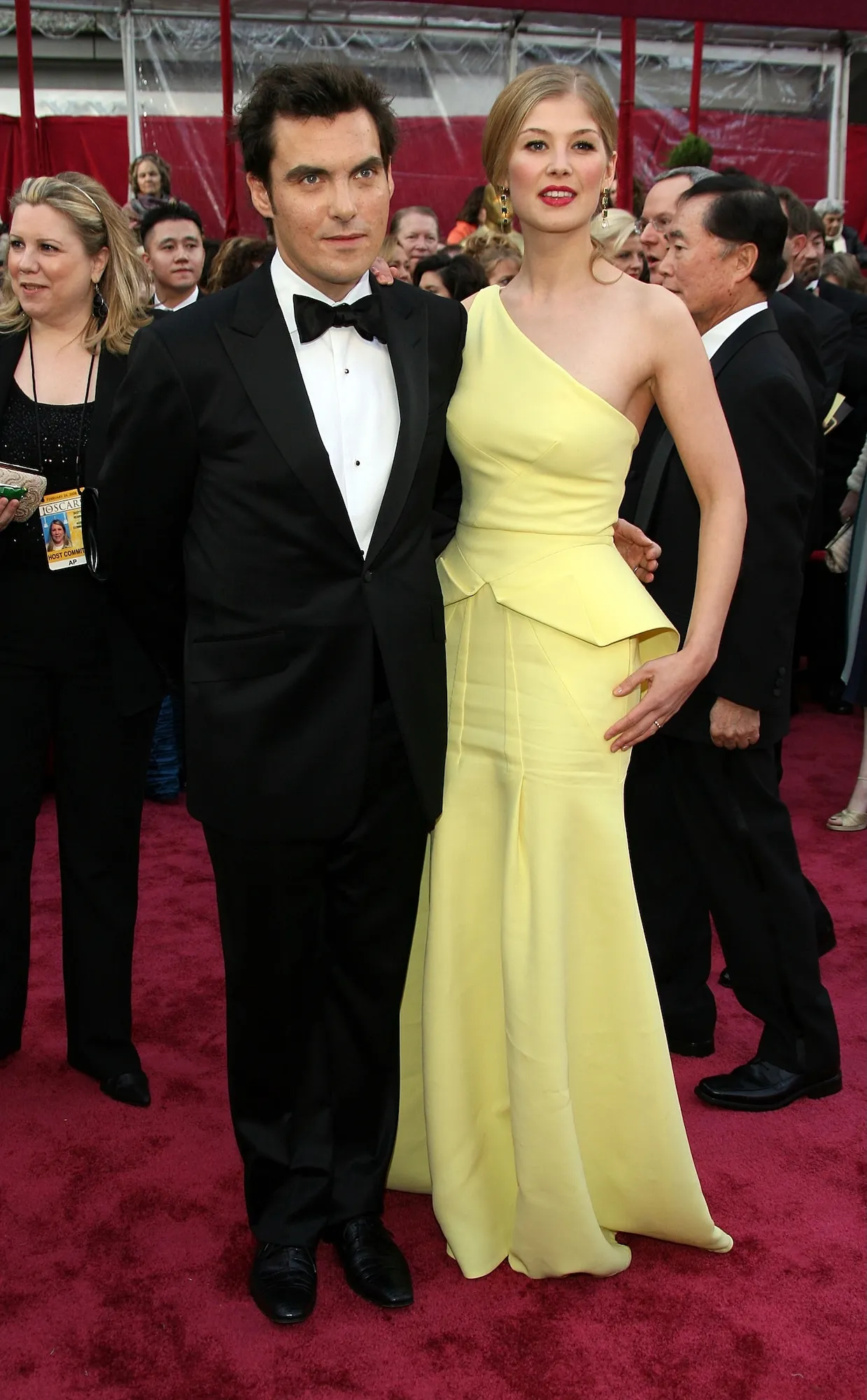 Rosamund Pike Addresses Rumors About Calling Off Joe Wright Wedding