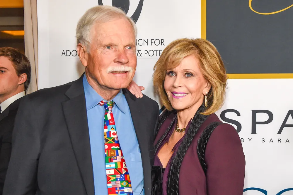 Jane Fonda Jokes She 'Slept With the Guy' Who Created CNN While Slamming Paramount Merger