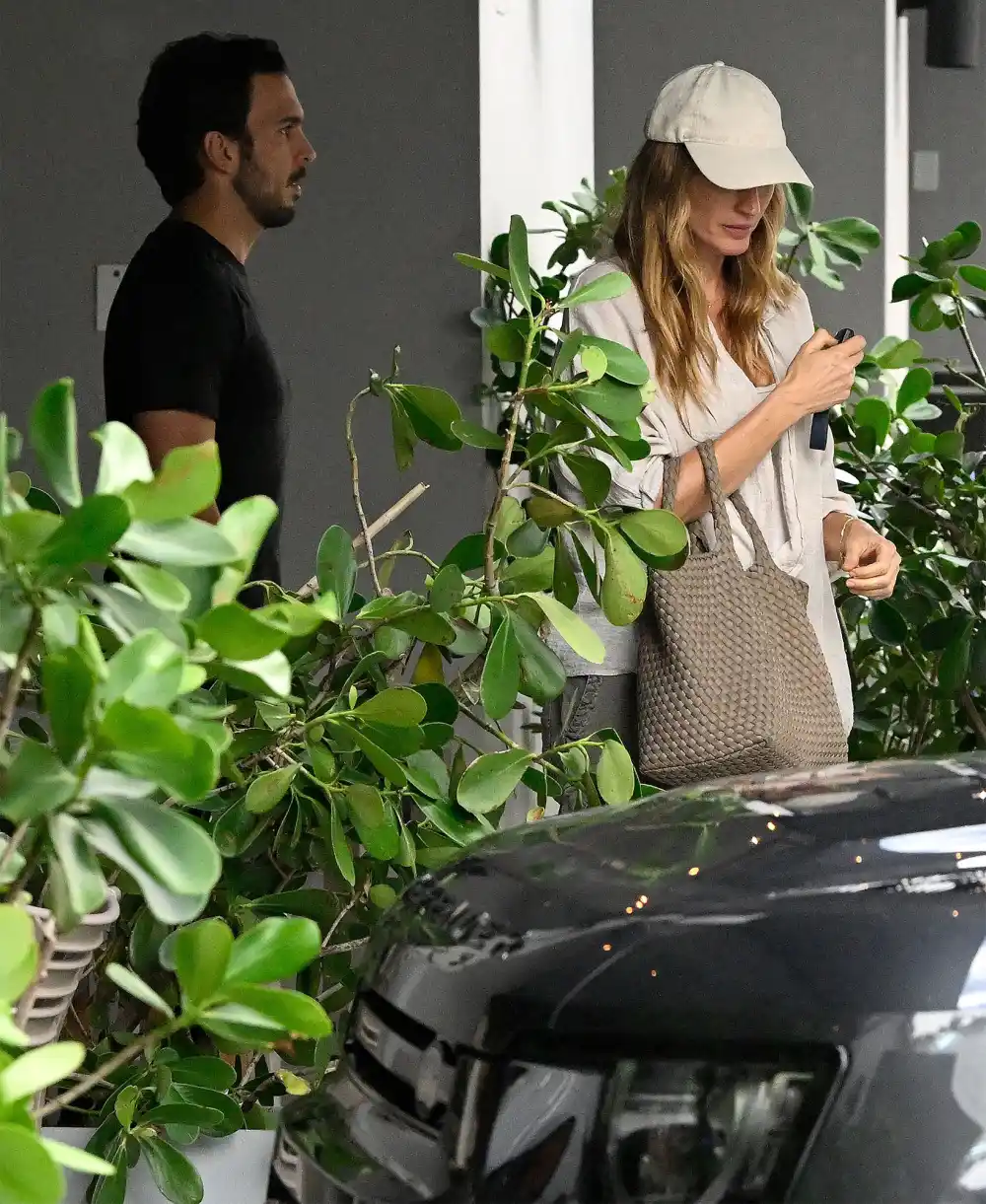 Gisele Bundchen Shows Off Wedding Ring From Joaquim Valente in Sparkling Silver Gown at Miami Event 2