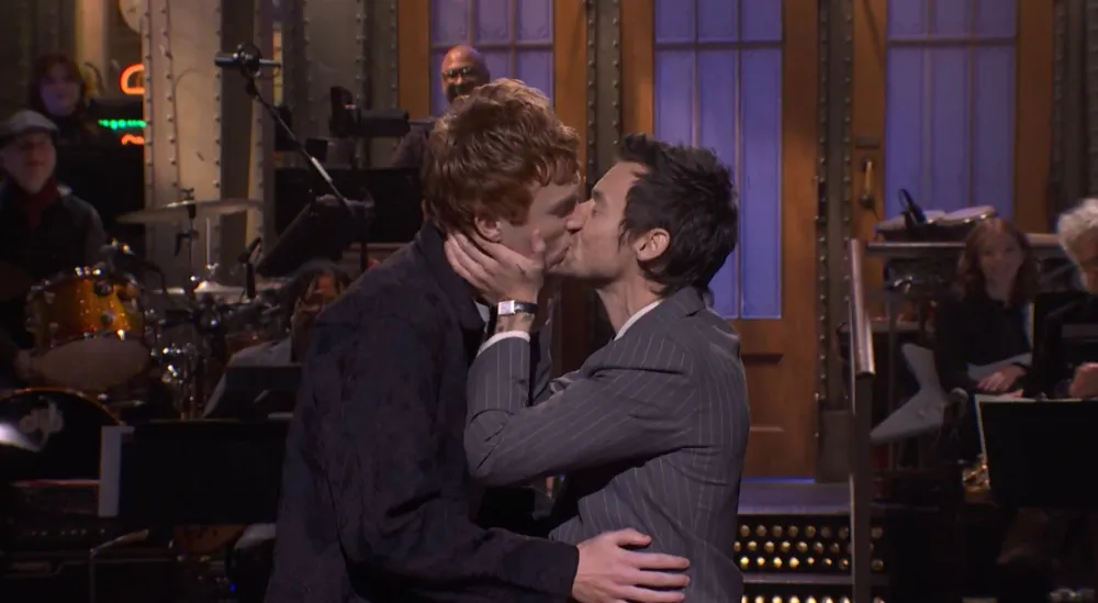 Harry Styles Mocks Queerbaiting Allegations With SNL Kiss Ben Marshall