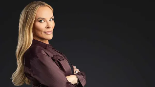 Heather Gay Eternal Glow Book Cover Reveal NUP_208189_0033_web