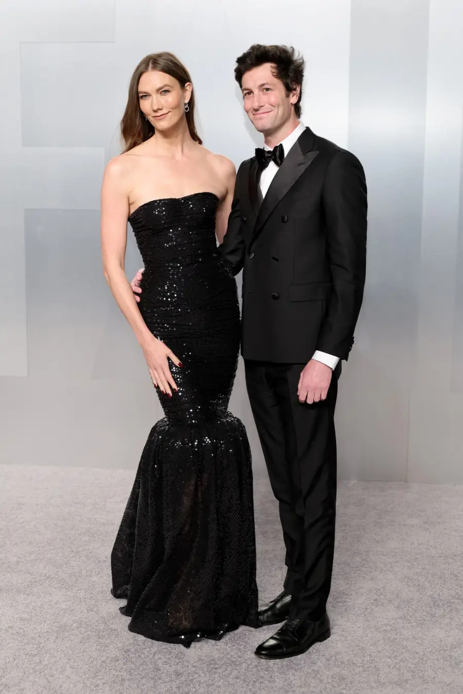 Hottest Couples at the 2026 Vanity Fair Oscar Party Karlie Kloss and Joshua Kushner