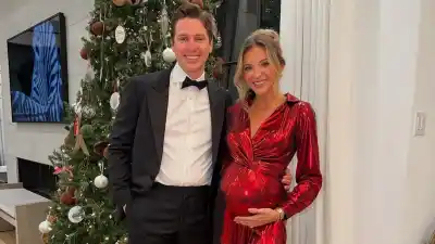 Influencer Dani Austin Shares Why She Wanted to Have an Unmedicated Birth With Baby No. 4