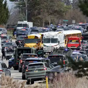 Jewish Synagogue Shooter Dead After Alleged Attack on Building