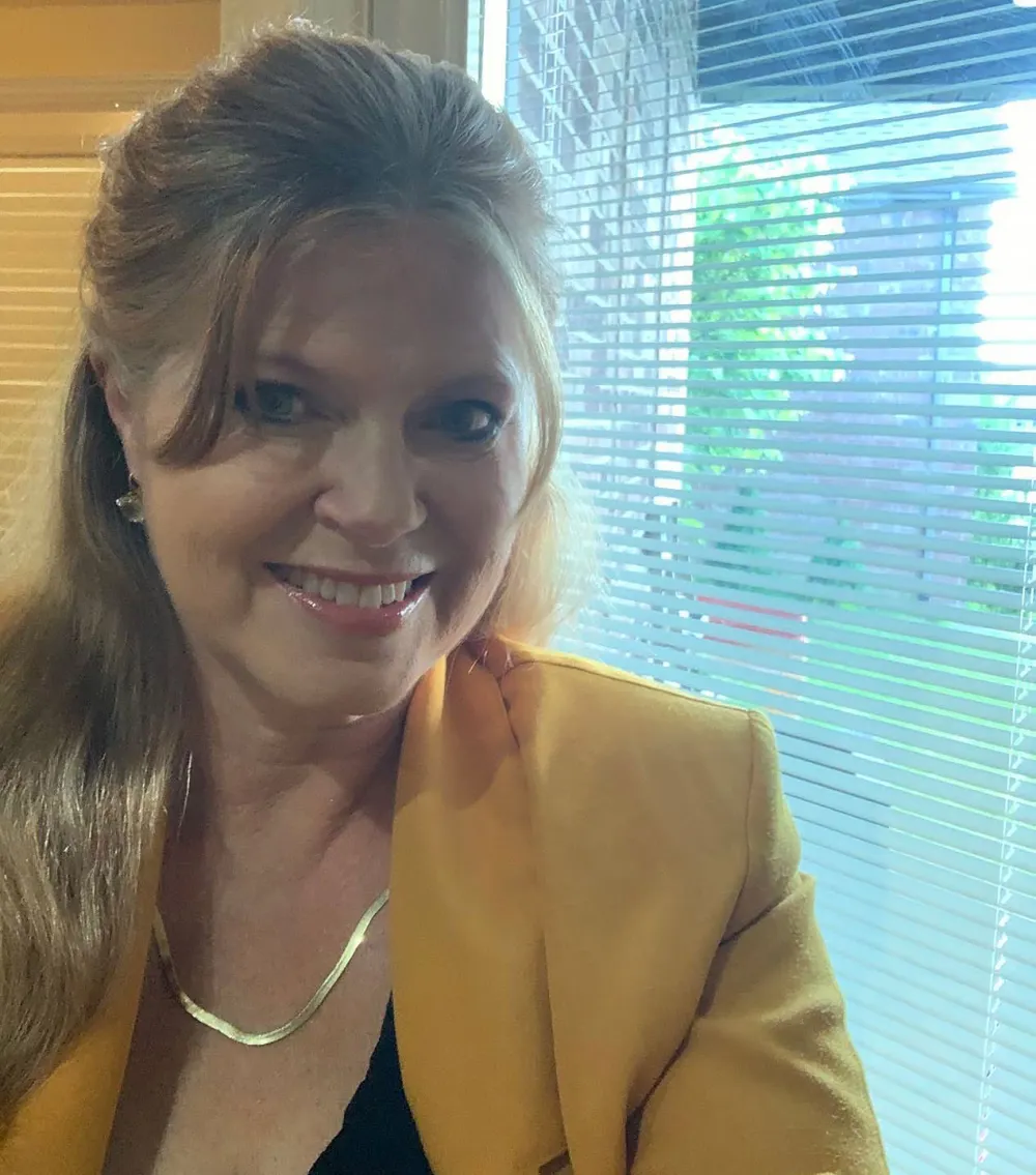 Joseph Duggar Aunt Deanna Duggar Wants Kendra to Divorce Him