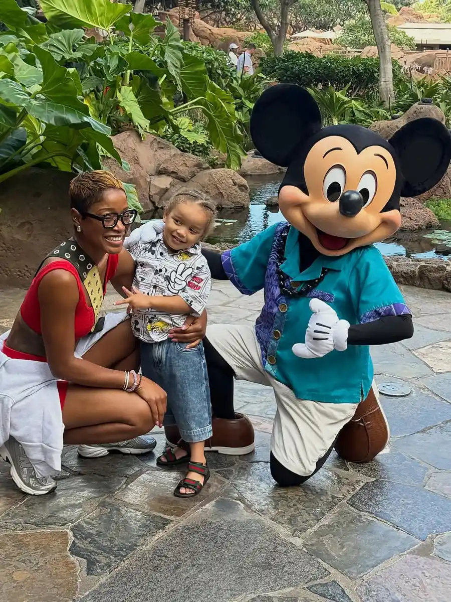 Keke Palmer Their Kids Get Starstruck by Mickey Mouse Just Like Us