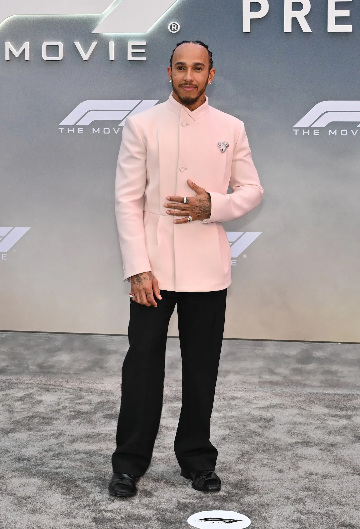 Lewis-Hamilton-GettyImages-2219790332