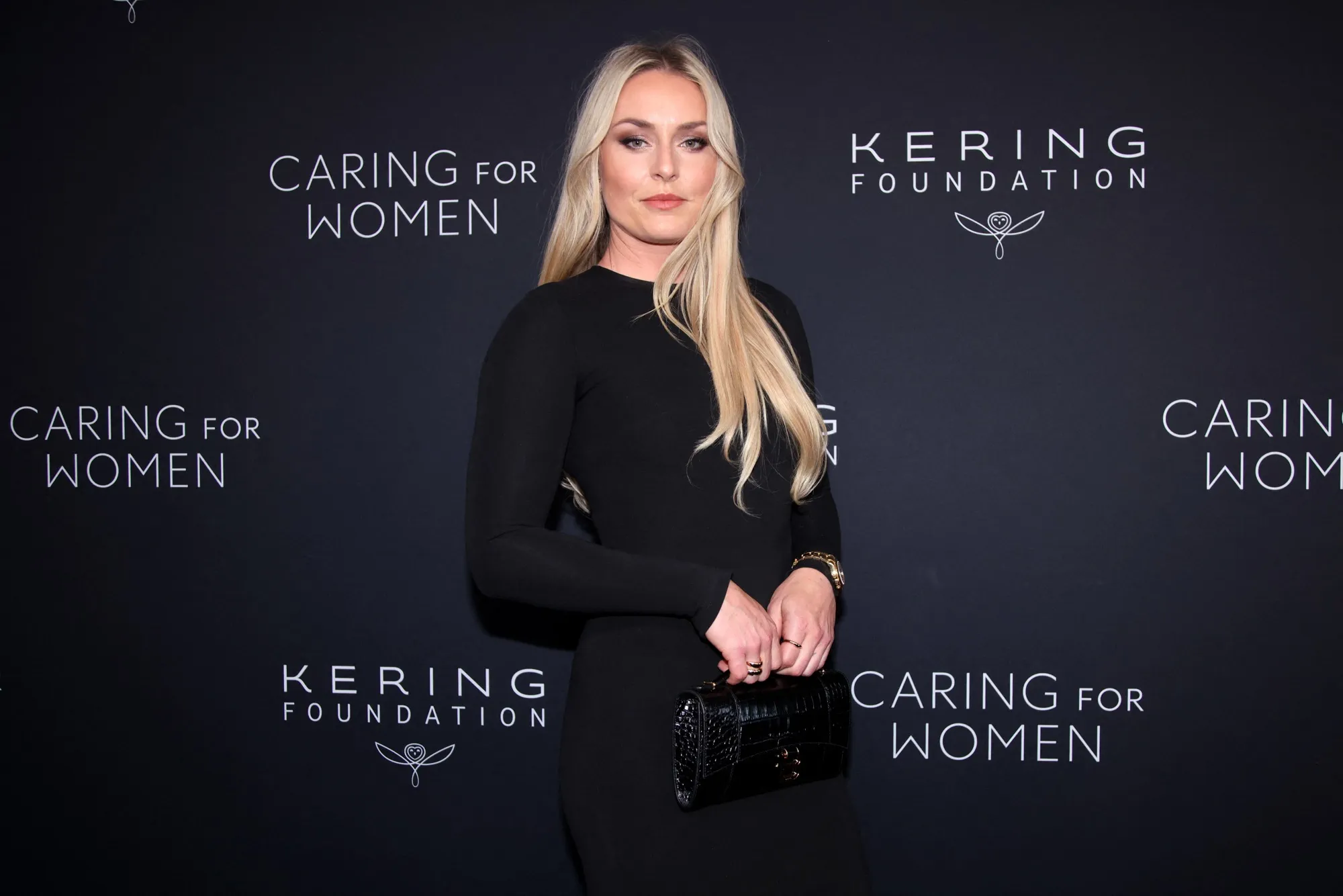 Lindsey Vonn Posts Brutal Video of Injured Leg During Recovery After Olympics Crash