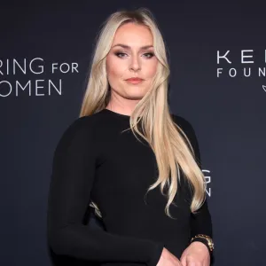 Lindsey Vonn Posts Brutal Video of Injured Leg During Recovery After Olympics Crash