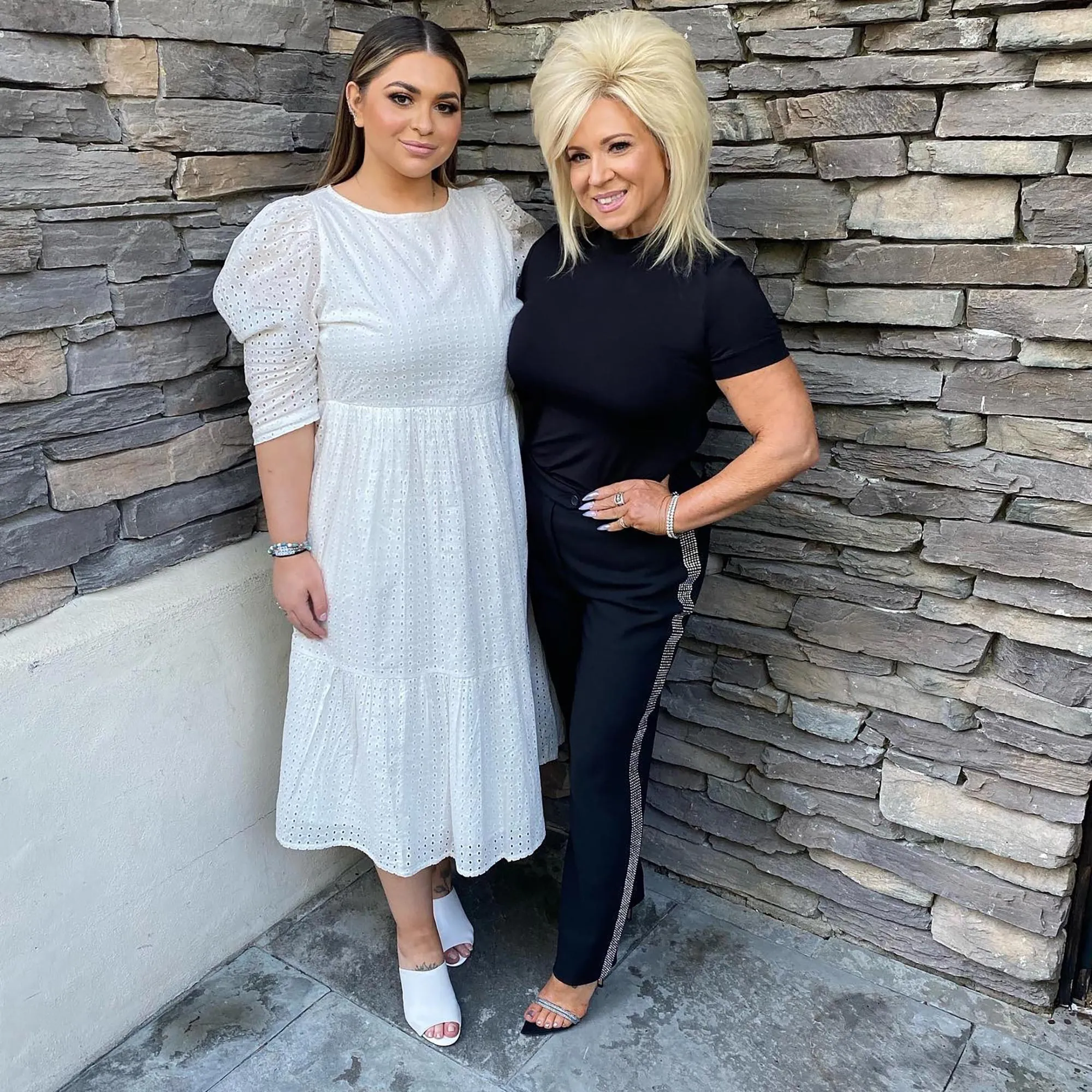 Long Island Medium Theresa Caputo Slams Victoria Body Shame