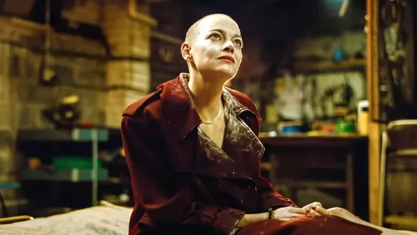 MCDBUGOUC023 what is bugonia about emma stone