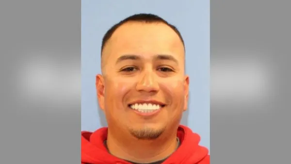 Man-Accused-of-Killing-2-Women-and-Fleeing-US-is-Captured