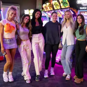 Mormon-Wives-Cast-Livid-With-Taylor-Over-Production-Pause-feature-178781_0987R