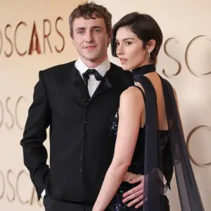 Paul-Mescal-and-Gracie-Abrams-GettyImages-2266706451