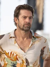 Scott Speedman in R.J. Decker