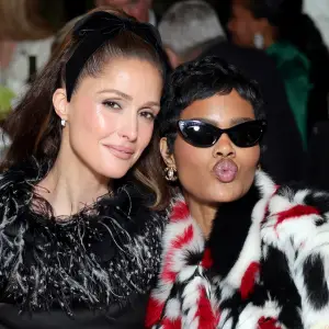 Rose-Byrne-and-Teyana-Taylor-2266574935