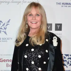 Superman Actress and Oscar Nominee Valerie Perrine Dead at 82 After Battling Parkinsons Disease