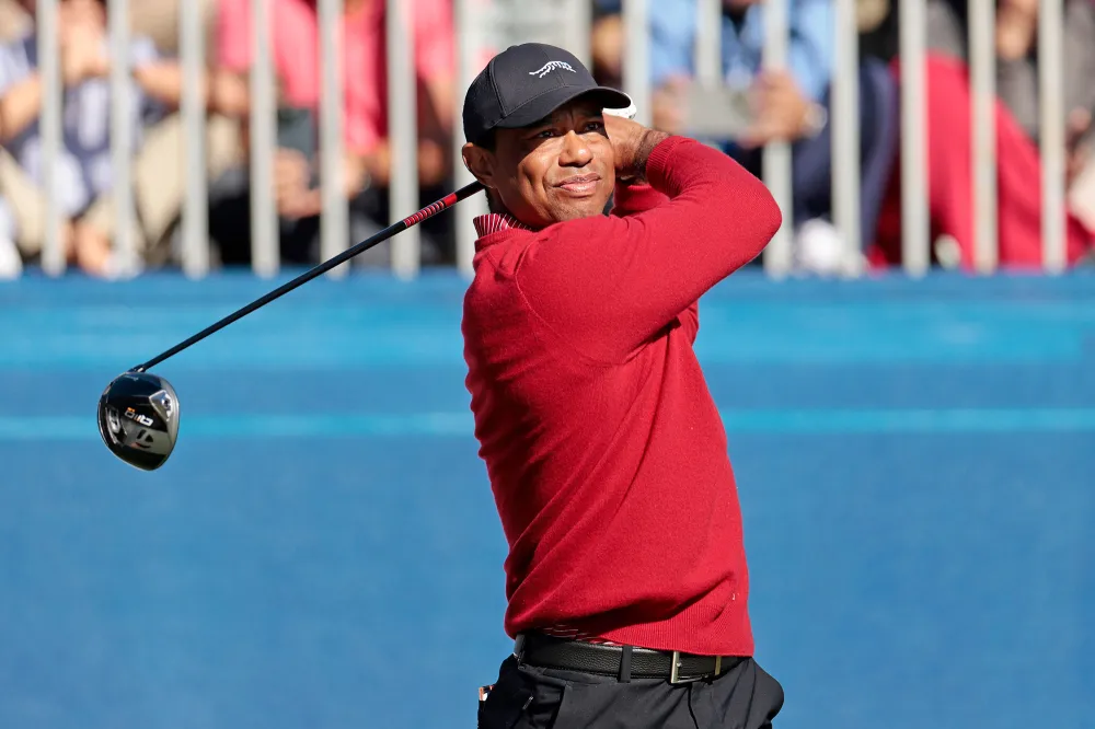 Tiger Woods Involved in Rollover Crash in Florida