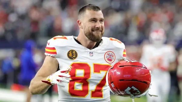 Travis Kelce Reveals When He Decided on NFL Return