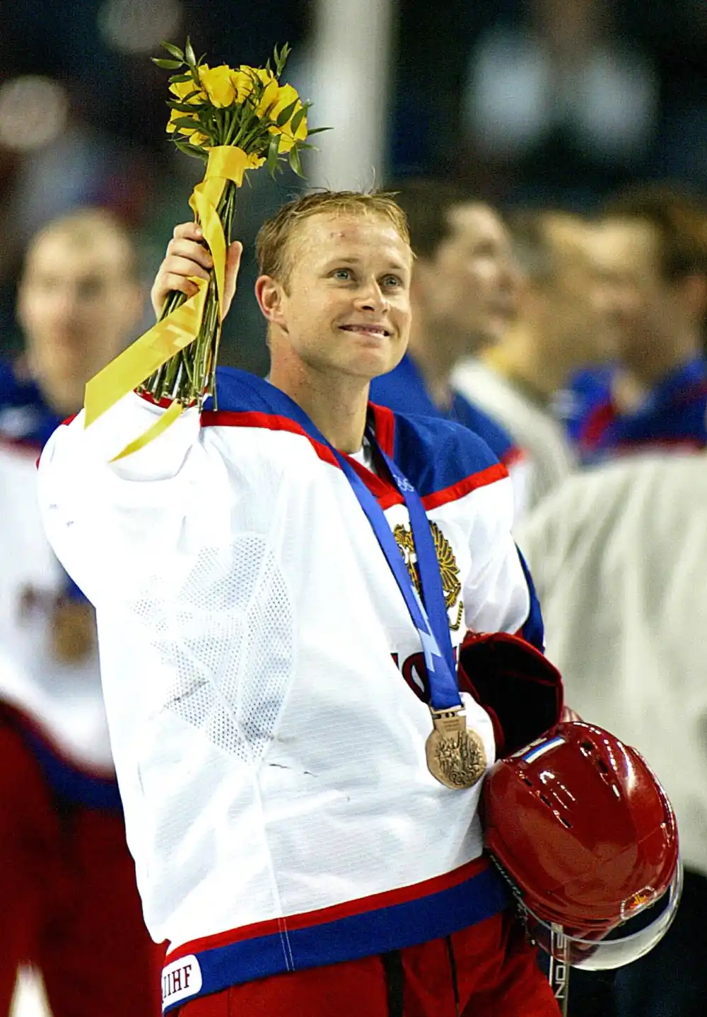 Who Is Candace Cameron Bure Husband What to Know About Retired NHL Player Valeri Bure Olympics