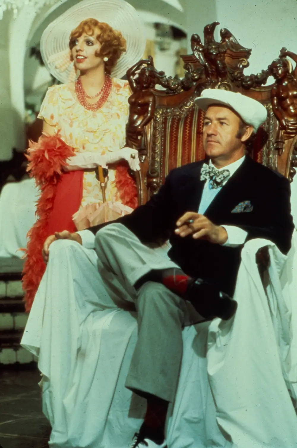 Wildest Celebrity Name-Drops in Liza Minnellis New Book MSDLULA_FE005