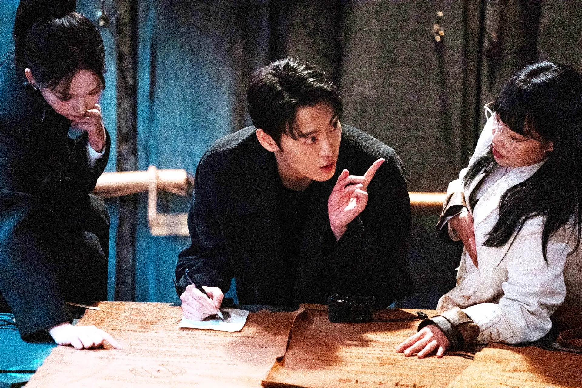 KARINA, John Park, LEE Eun-ji in Agents of Mystery