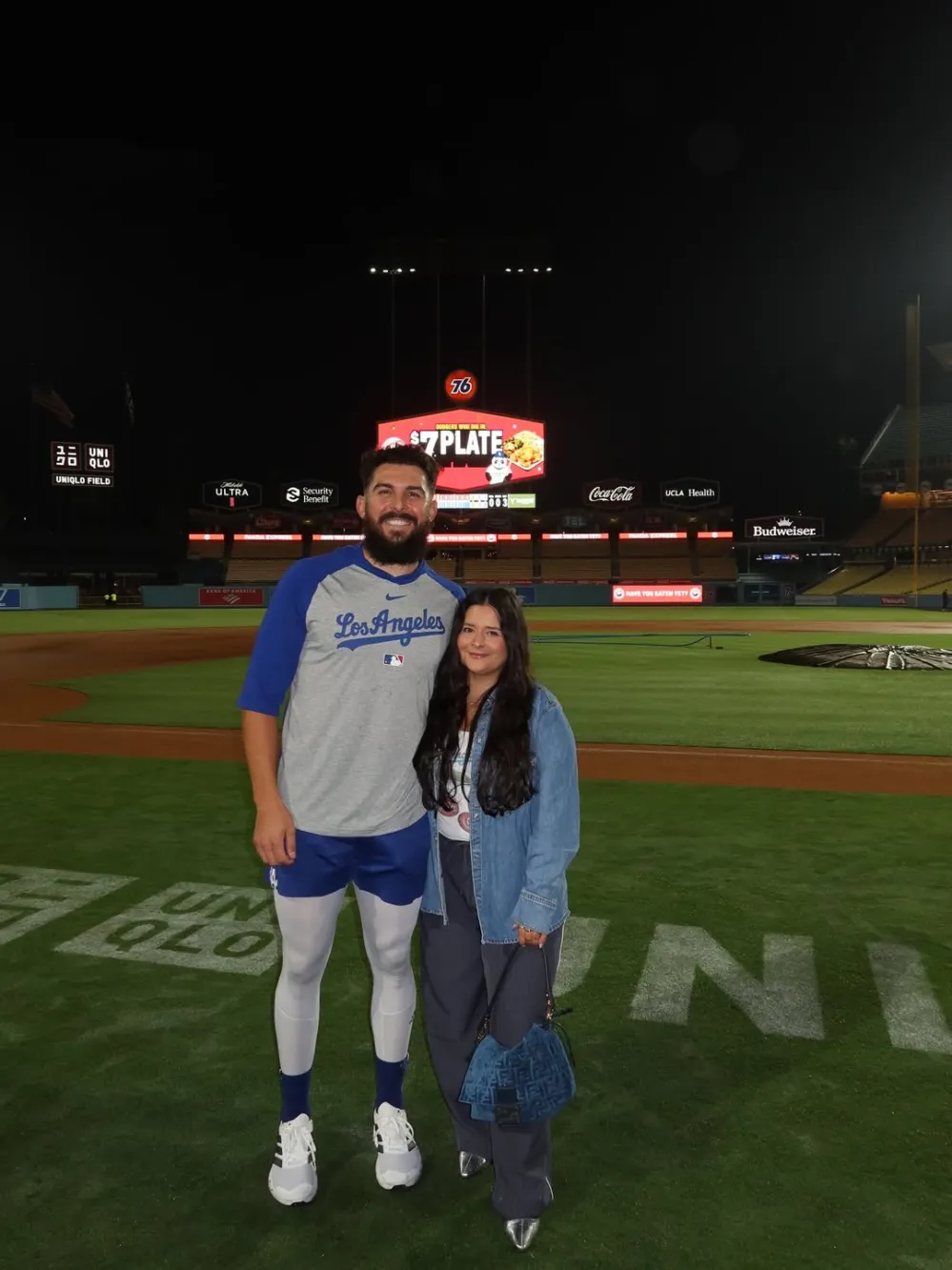 alex-vesia-kayla-dodgers-stadium