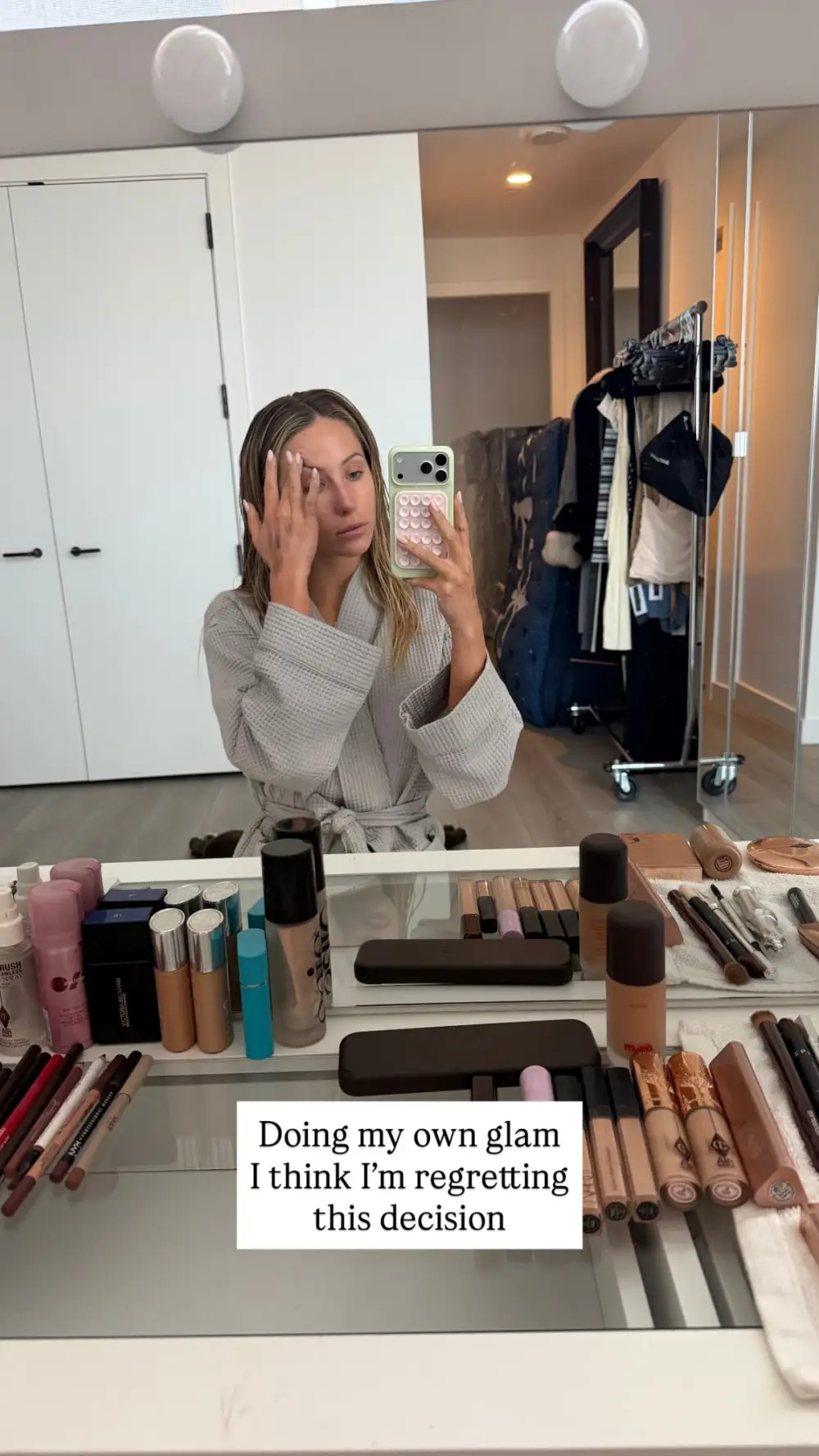 Alix Earle Manifests Getting Someones Number at 2026 Vanity Fair Oscars Party Amid Tom Brady Fling