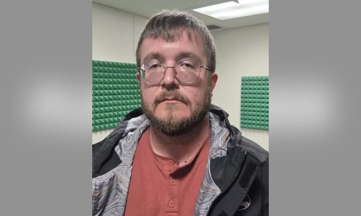 Arkansas Band Director Allegedly Sexually Assaulted Teen, Begged Mother Not to Go to Police