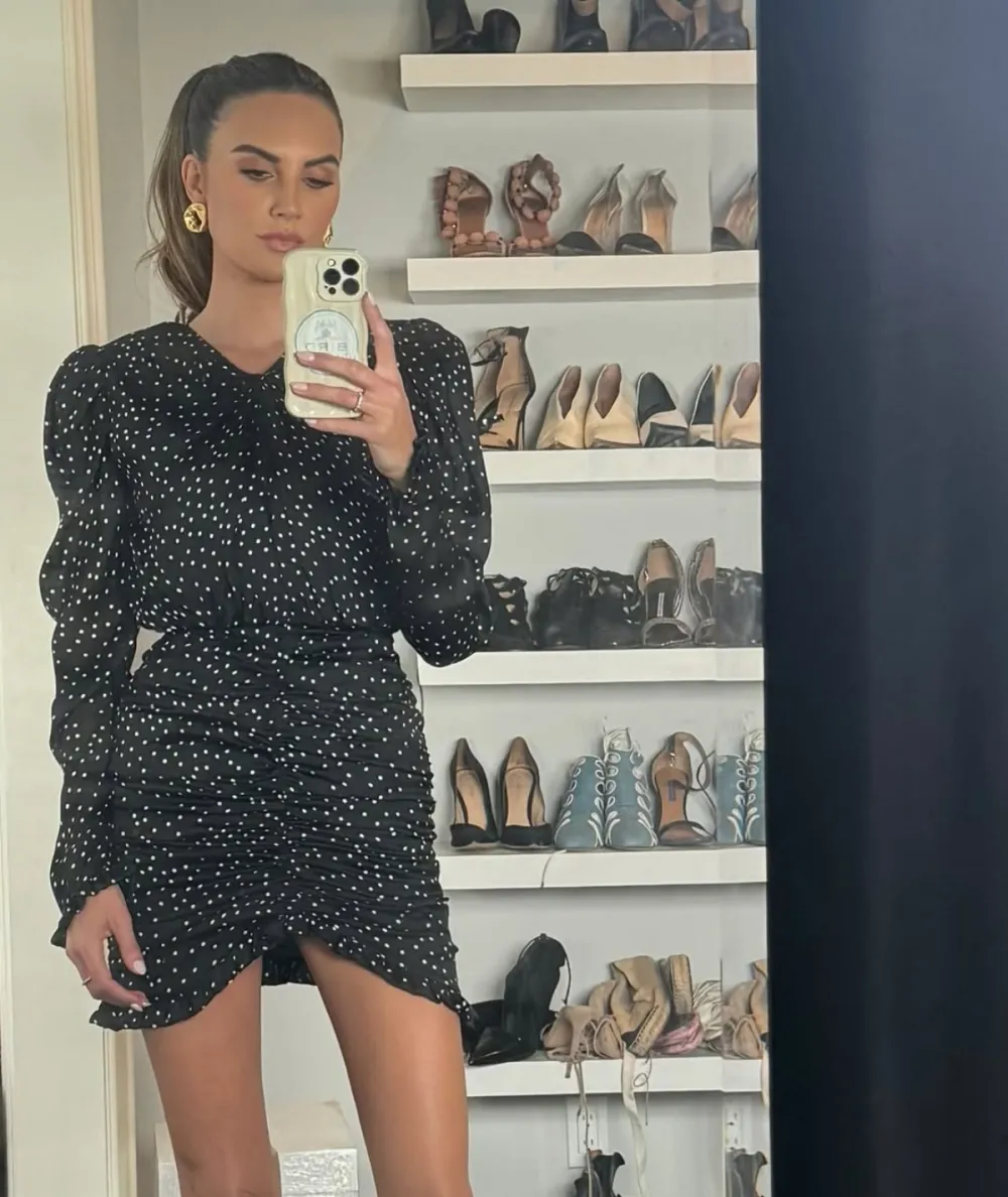 Elizabeth Chambers Focusing on Family After Quiet Split From Preston Landes Last Year