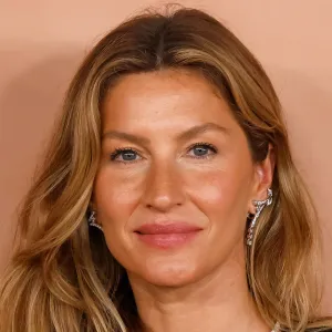 DOHA, QATAR - NOVEMBER 23: Gisele Bundchen attends the 2025 Franca Fund Gala at the Museum of Islamic Art on November 23, 2025 in Doha, Qatar. (Photo by Taylor Hill/Getty Images)