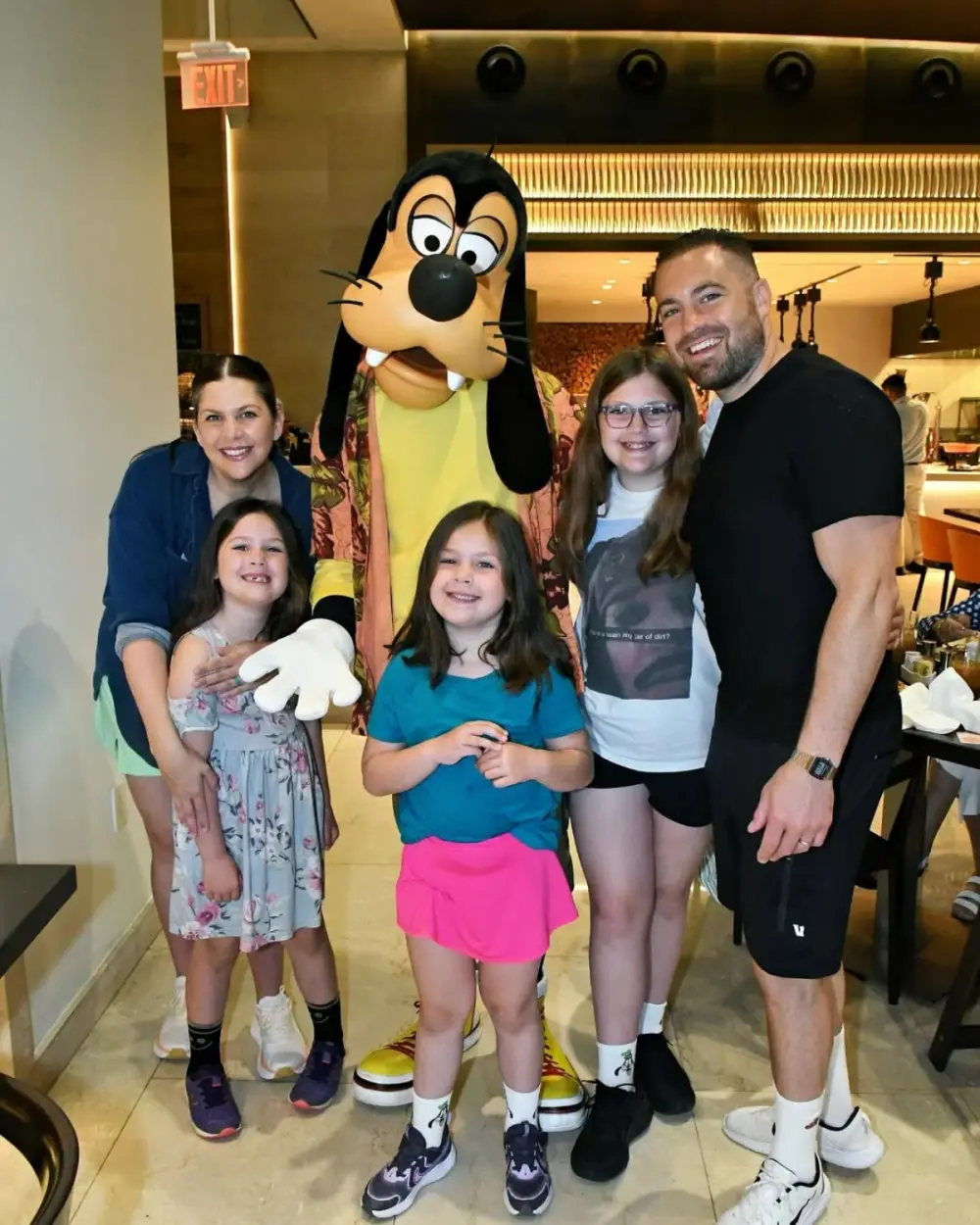 Hillary Scott, Faith in Hollywood Easter 2026