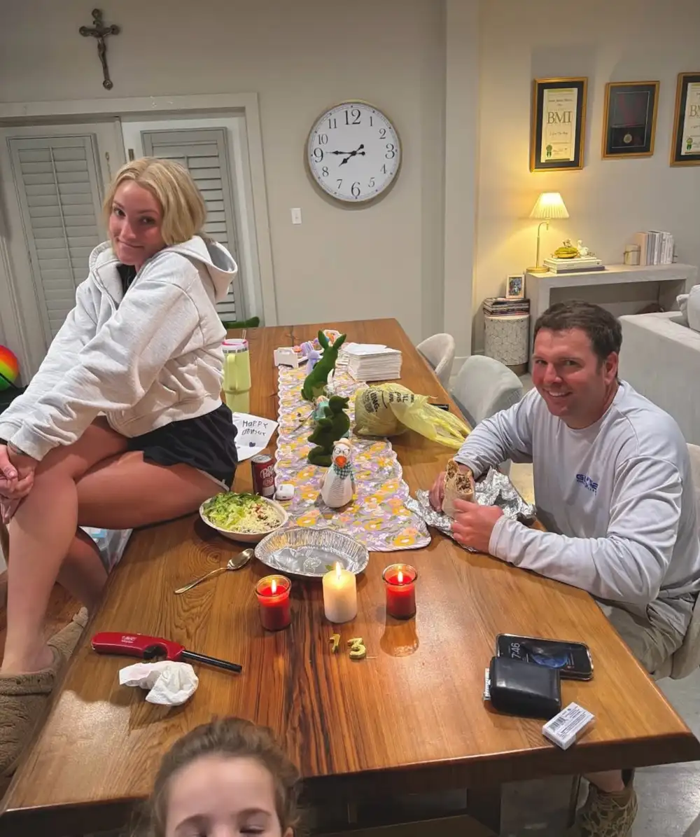 jamie lynn spears husband anniversary chaos
