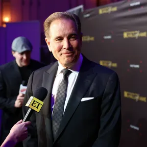 1487379440 jim nantz at broadcasting cable hall of fame gala