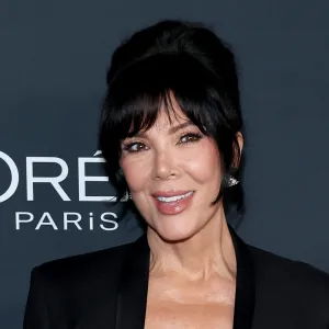 kris-jenner-omi-hair-growth-gummies