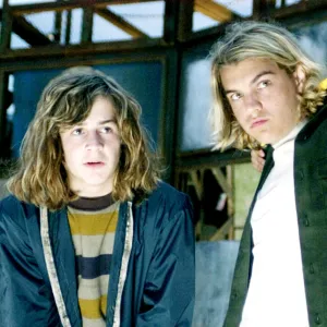 Michael Angarano and Emile Hirsch in Lords of Dogtown