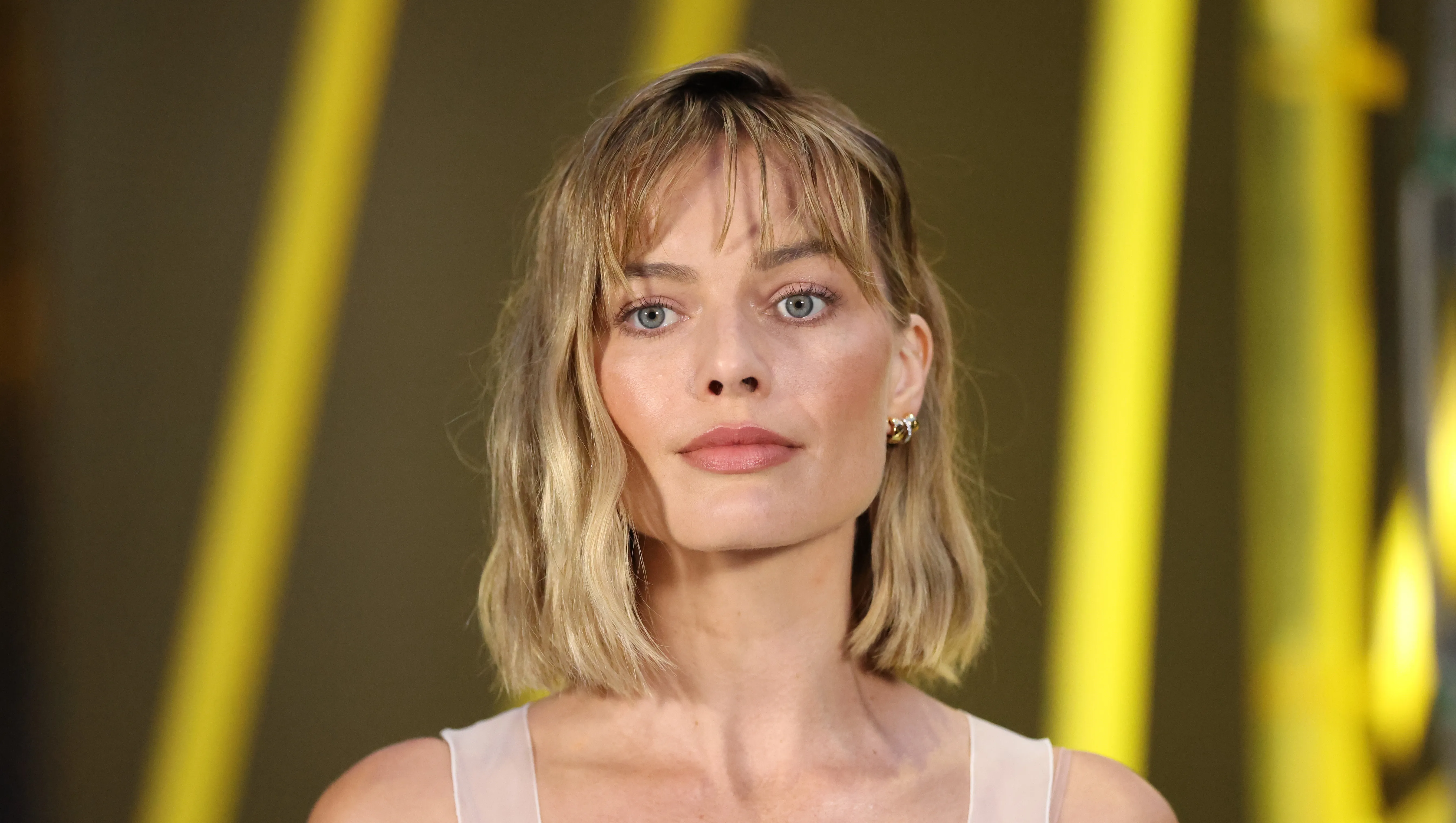 PARIS, FRANCE - MARCH 09: (EDITORIAL USE ONLY - For Non-Editorial use please seek approval from Fashion House) Margot Robbie attends the Chanel Womenswear Fall/Winter 2026-2027 show as part of Paris Fashion Week on March 09, 2026 in Paris, France. (Photo by Stephane Cardinale - Corbis/Corbis via Getty Images)