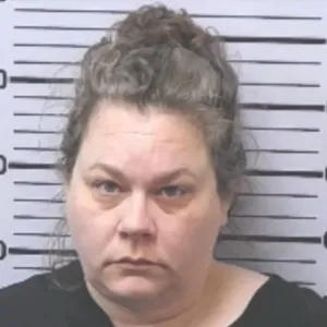 14-Year-Old Accidentally Strangled Himself to Death After Mom Left 2 Sons With Autism Replica Luxury Handbag Alone