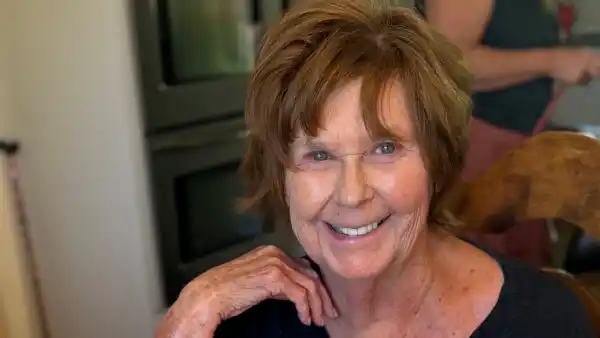 Sheriff Confirms Gloves Found in Nancy Guthrie Case Were Traced to Nearby Restaurant Worker