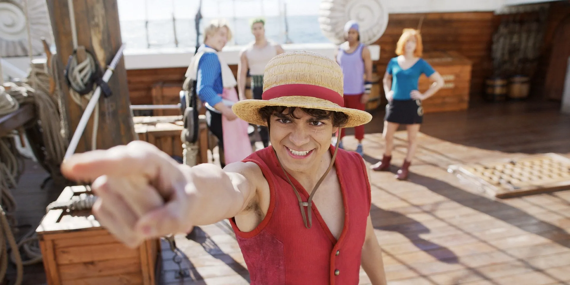 Taz Skylar, Mackenyu, Iñaki Godoy, Jacob Romero, Emily Rudd in One Piece season 2