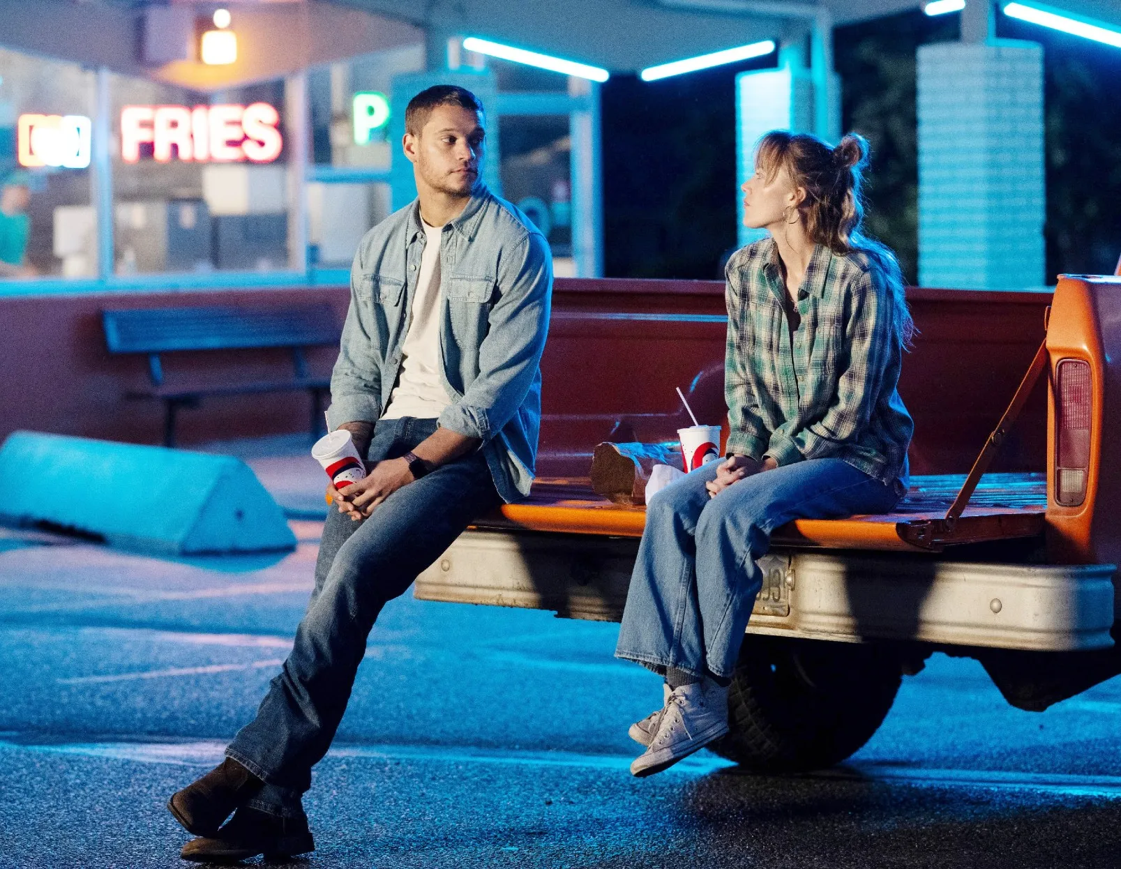 Tyriq Withers and Maika Monroe in Reminders of Him