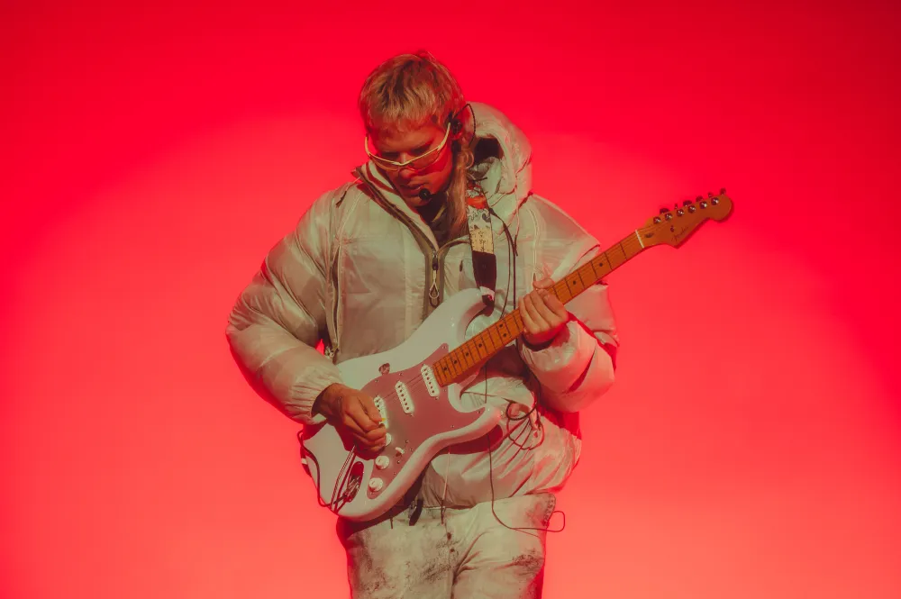 CA7RIEL y Paco Amoroso