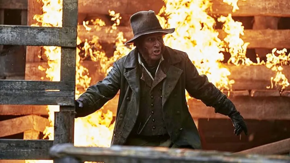 Robert Knepper in The Gray House