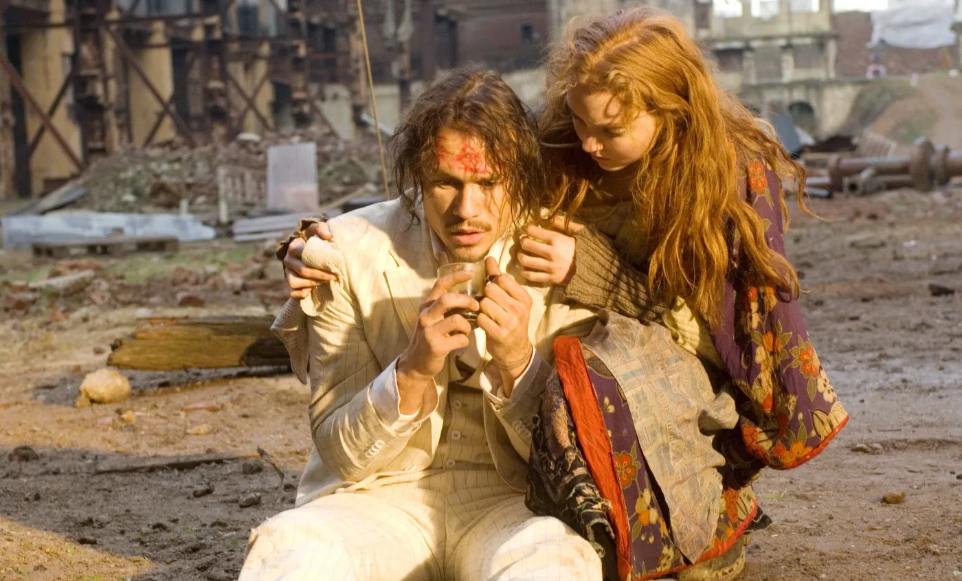 Heath Ledger and Lily Cole in The Imaginarium of Doctor Parnassus